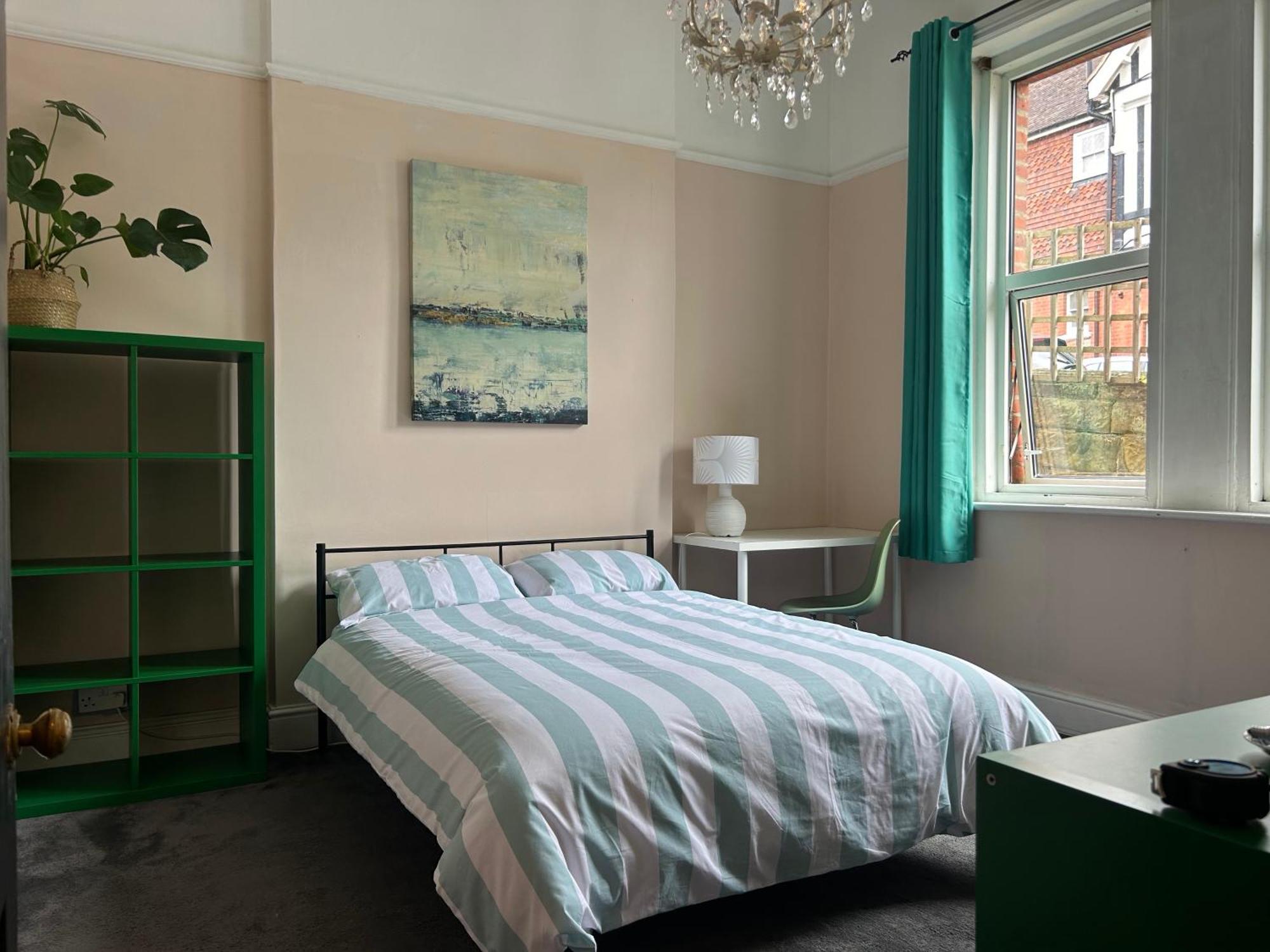 Bohemian Rhapsody Apartment St Leonards-on-Sea Exterior foto